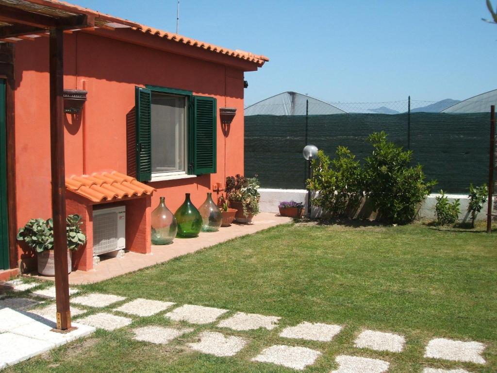 La Locanda Country House Borgo Montenero Exterior photo